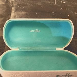 Oakley leather sunglass case